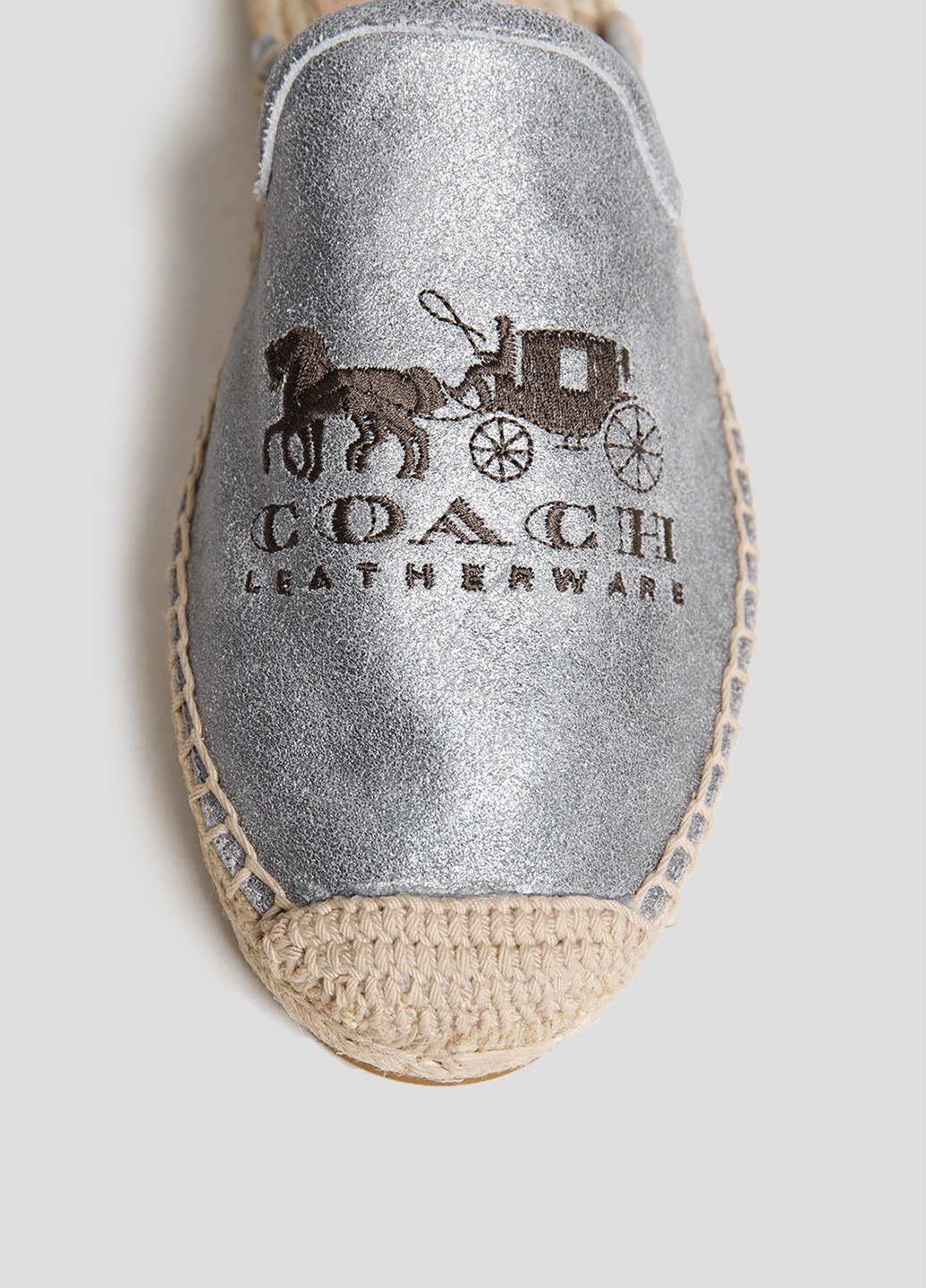 Серебряные мюли Coach на плетеной подошве, с вышивкой