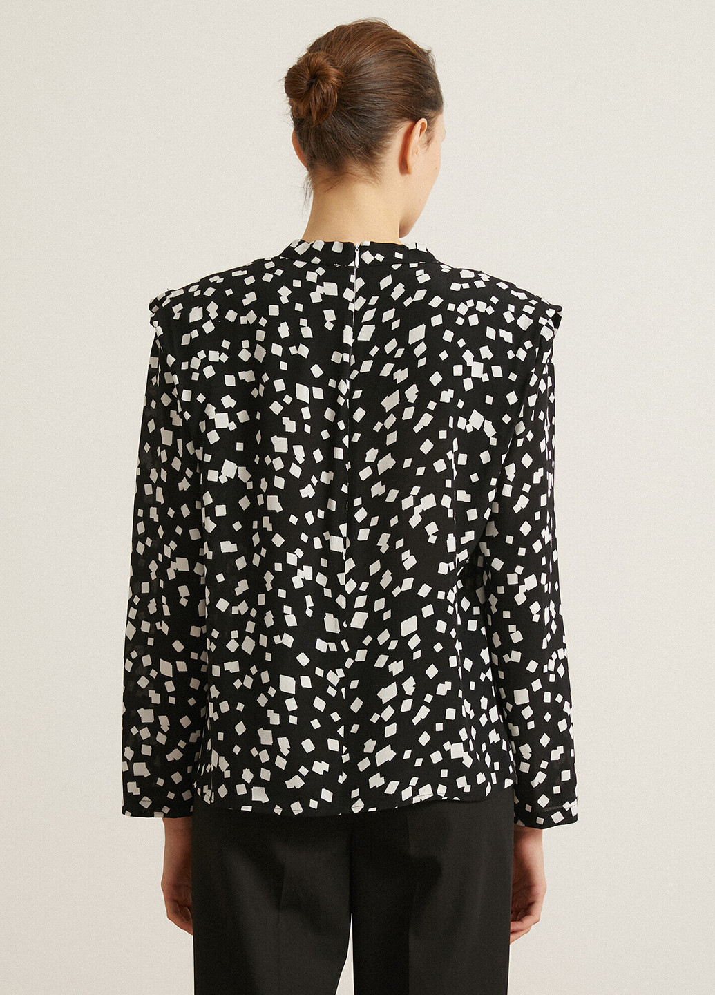 Чёрная блуза KOTON