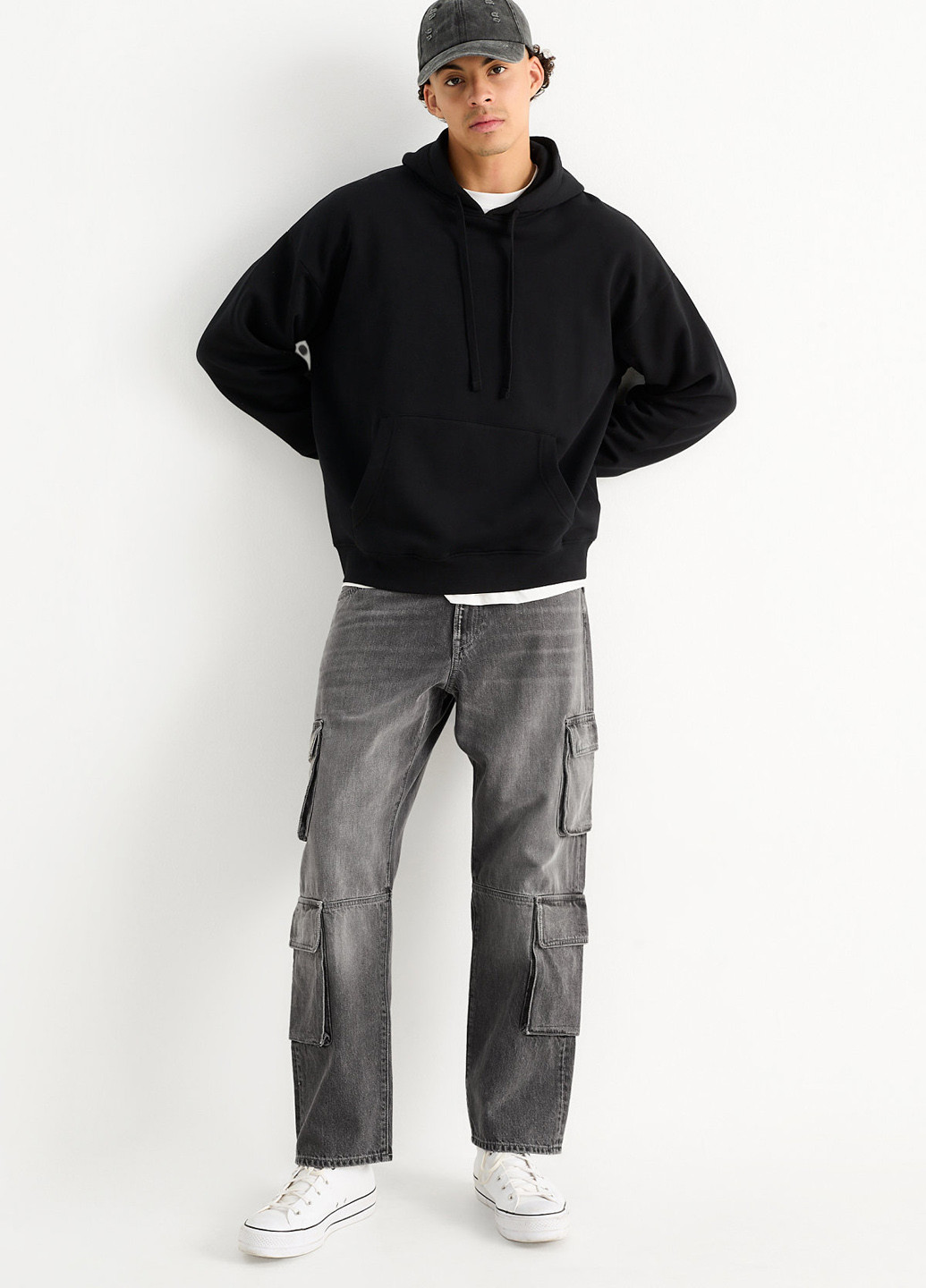 Темно-серые демисезонные карго джинсы C&A