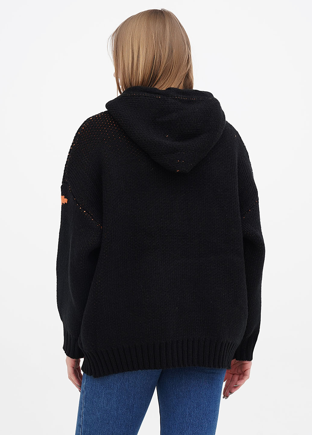 Чорний зимовий светр Lara
