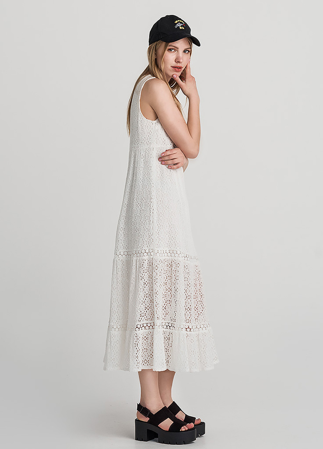 Білий кежуал плаття, сукня befree