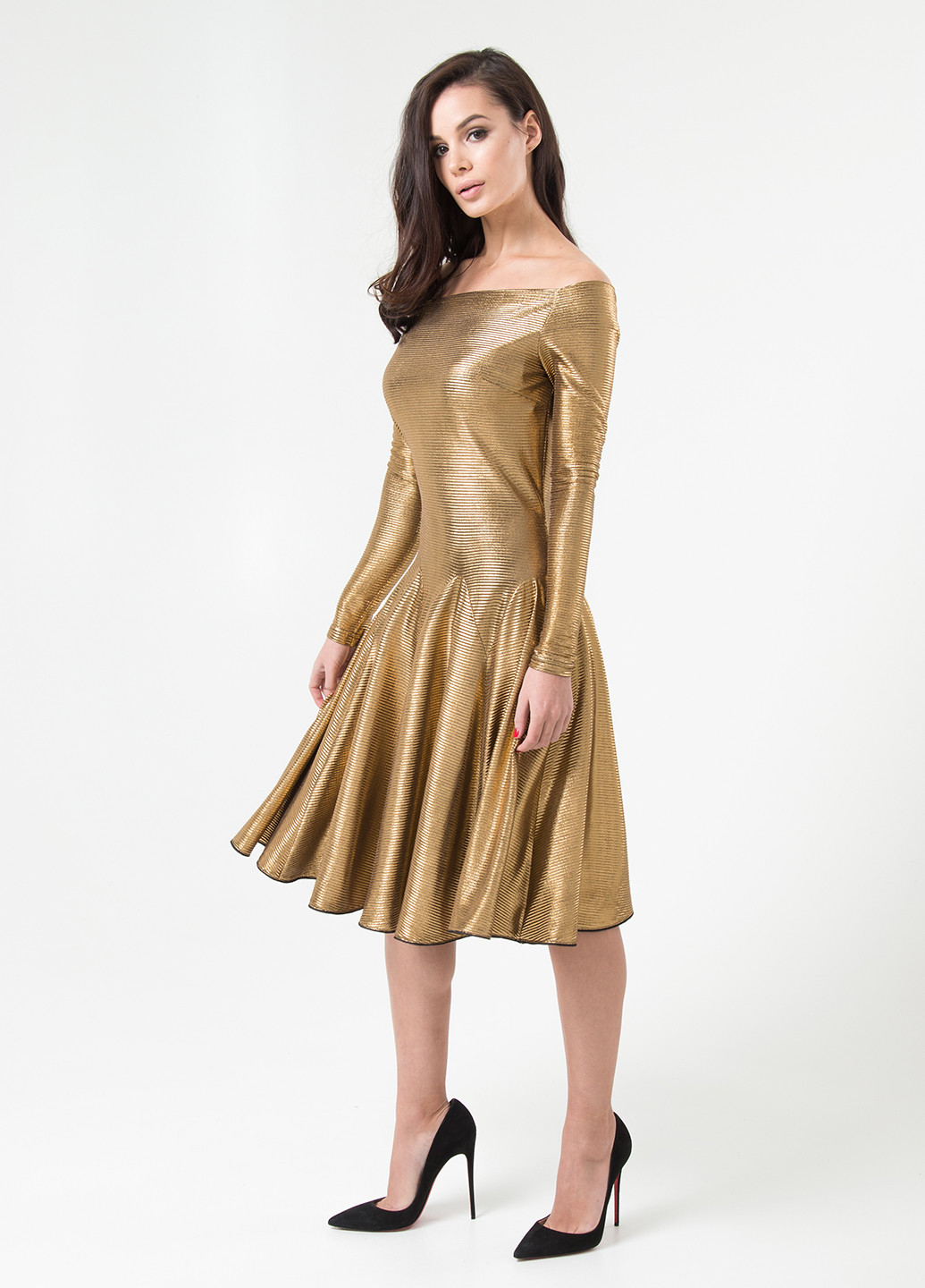 Золотой коктейльное платье миди Herstory в полоску