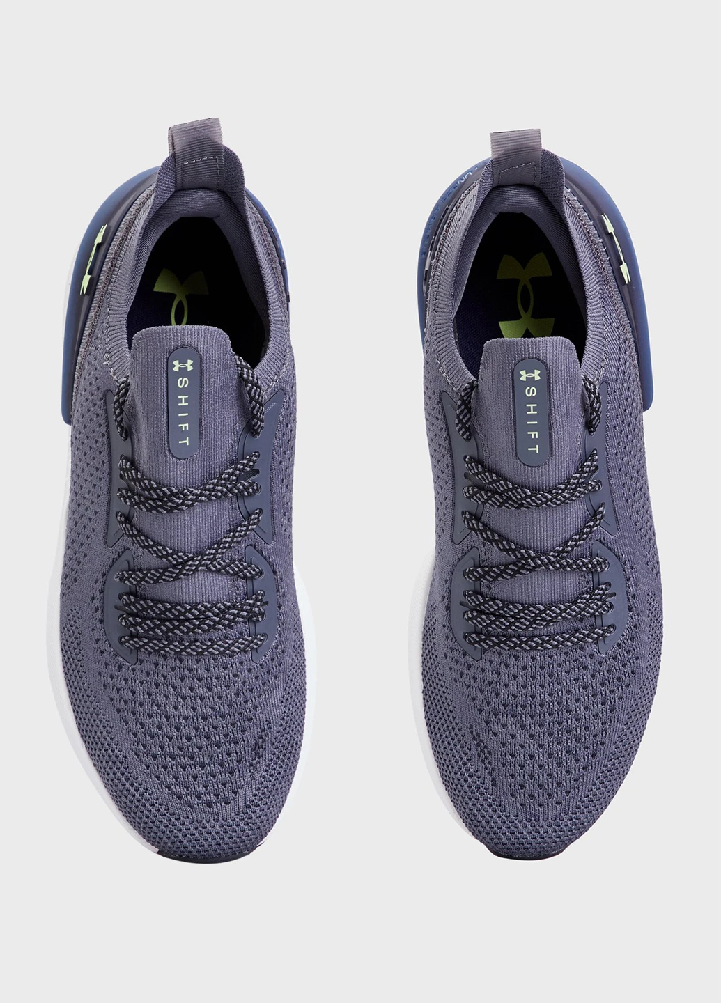 Сірі всесезон кросівки Under Armour