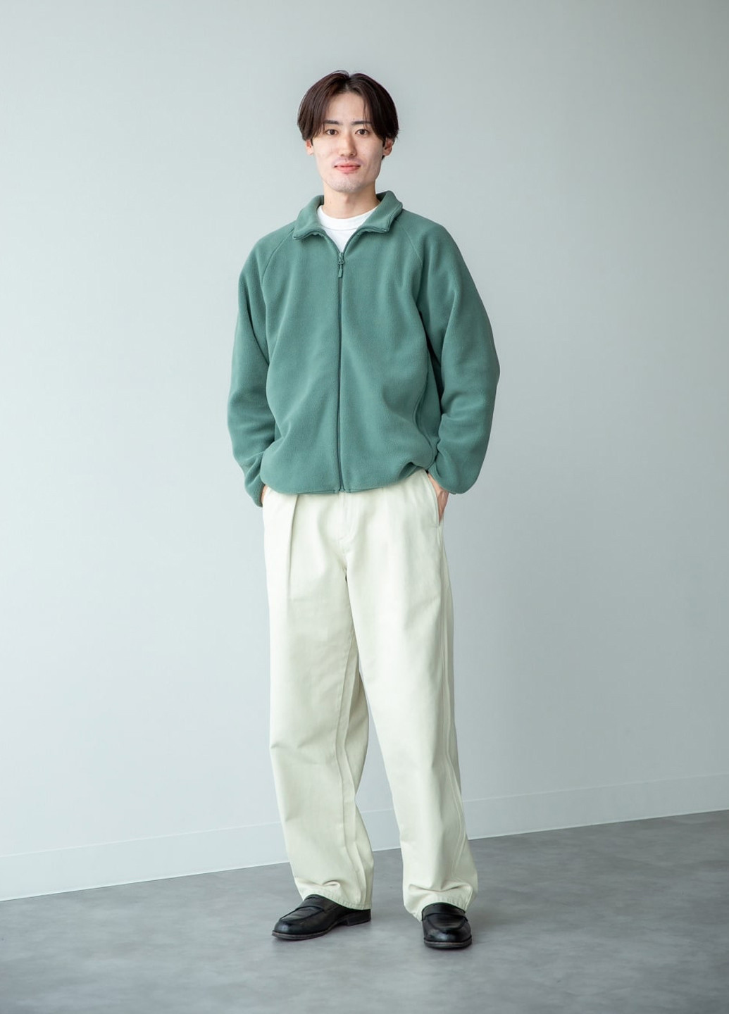 Зеленая демисезонная куртка Uniqlo