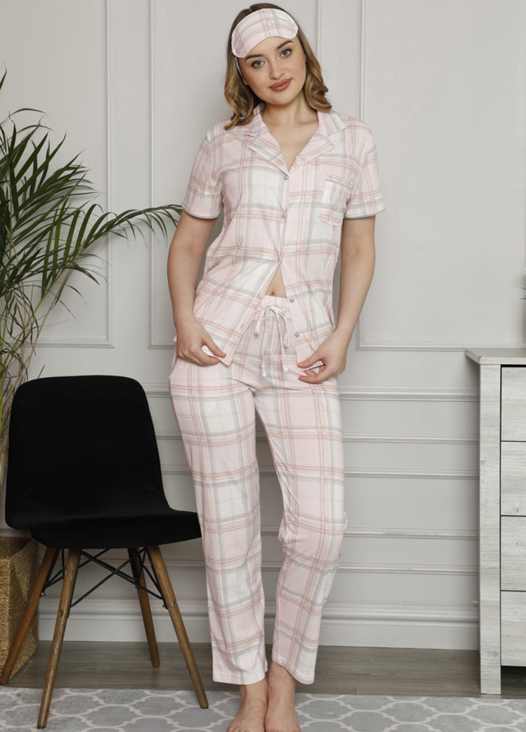 Светло-розовая всесезон пижама (рубашка, брюки, маска) рубашка + брюки ECROU