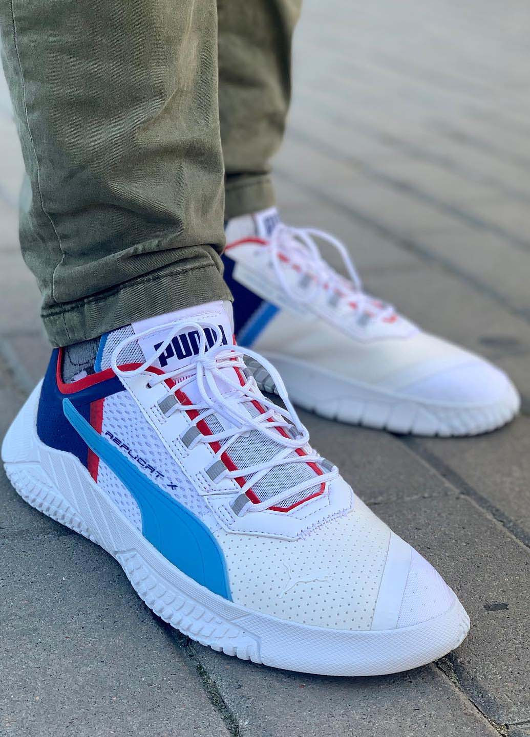 Белые всесезонные кроссовки Puma