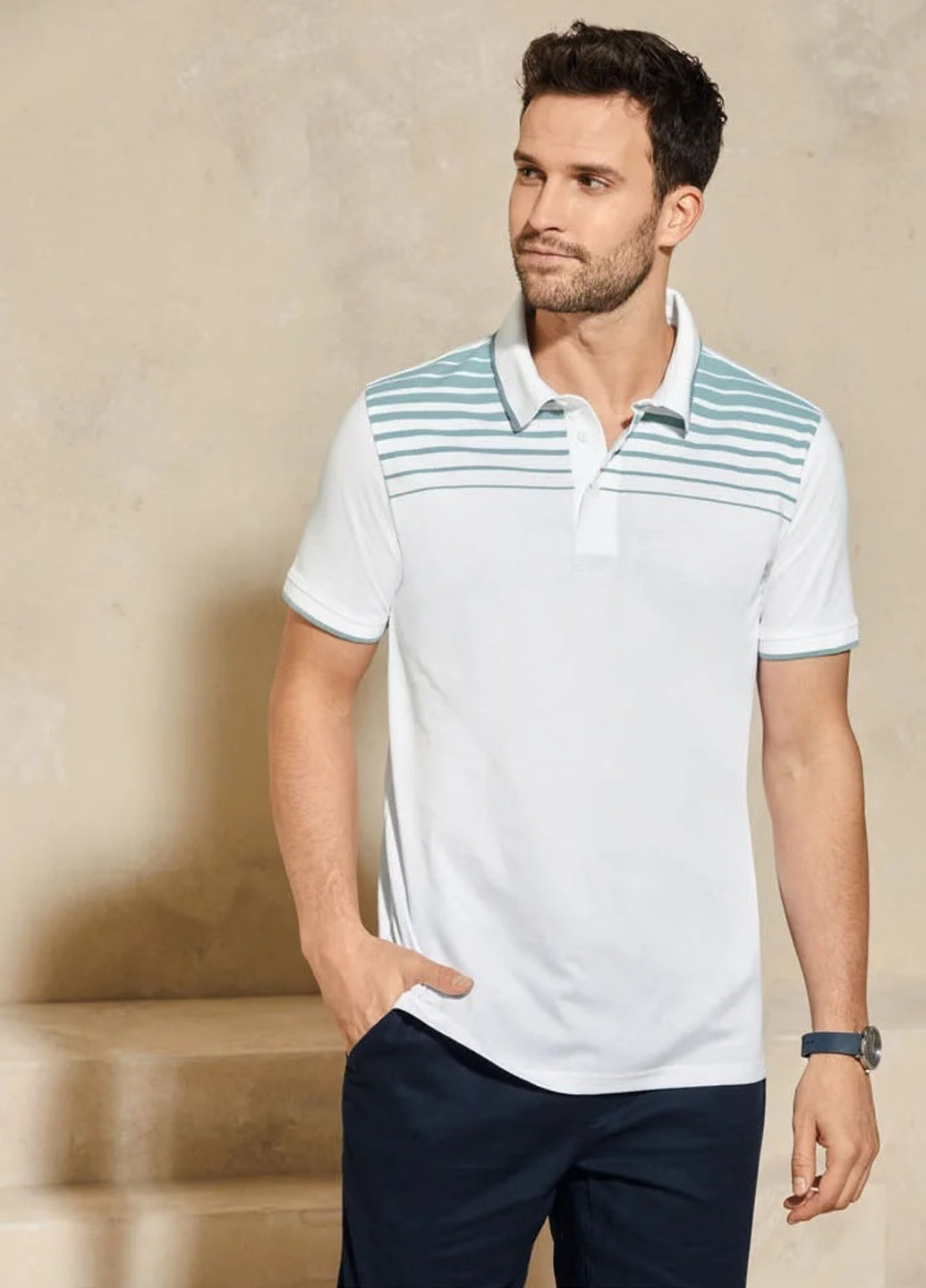 Молочная футболка-поло для мужчин Livergy в полоску