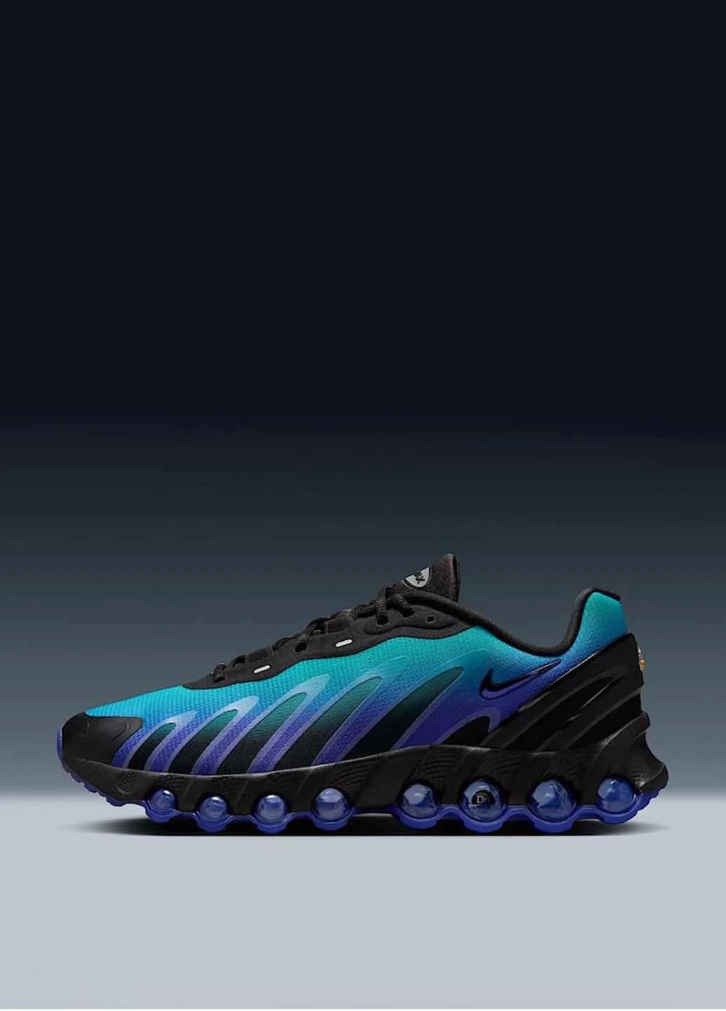 Цветные демисезонные кроссовки fq7860-500 Nike Air Max DN8