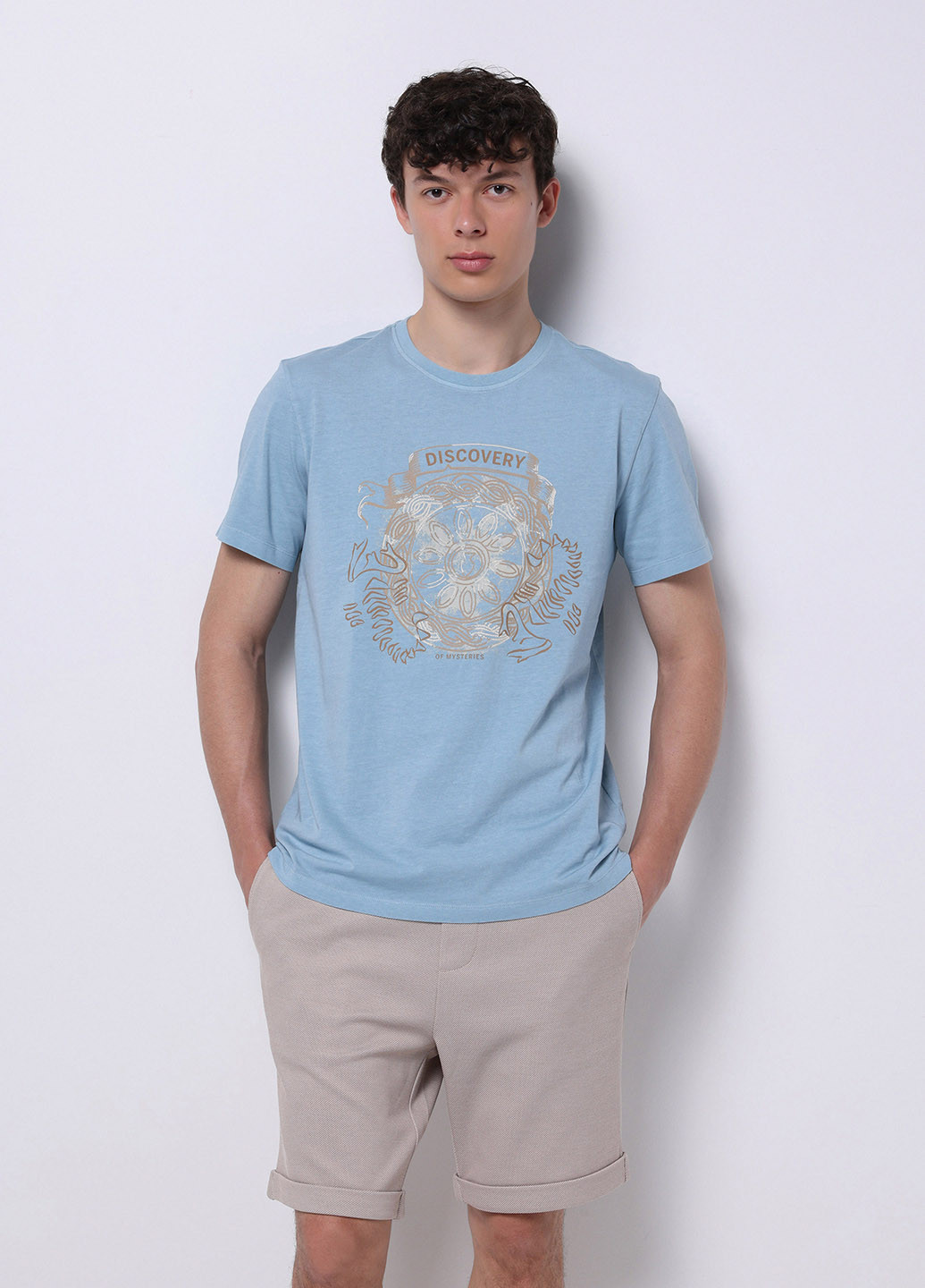 Блакитна футболка Colin's