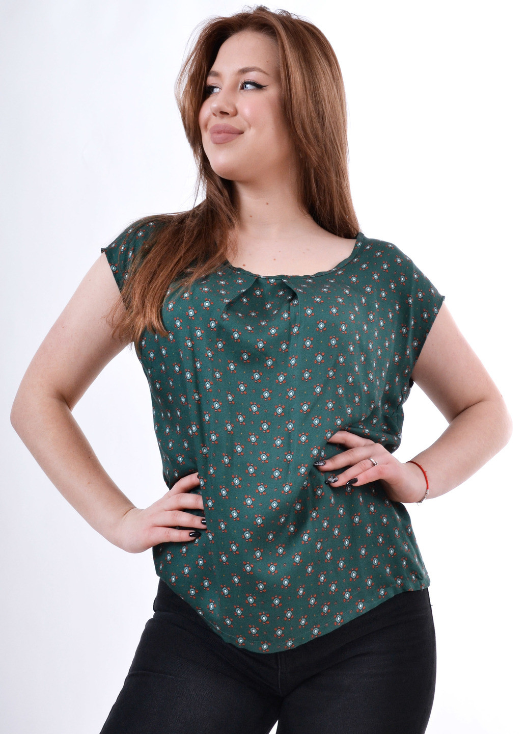Зелена літня блуза з геометричним принтом Luxik