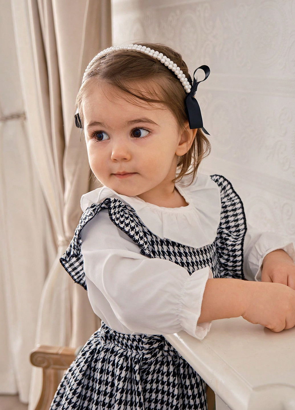 Черно-белый летний комплект (блуза, сарафан) SHEIN