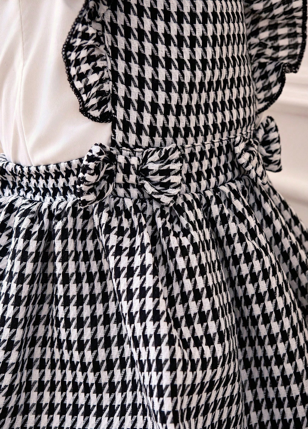 Черно-белый летний комплект (блуза, сарафан) SHEIN