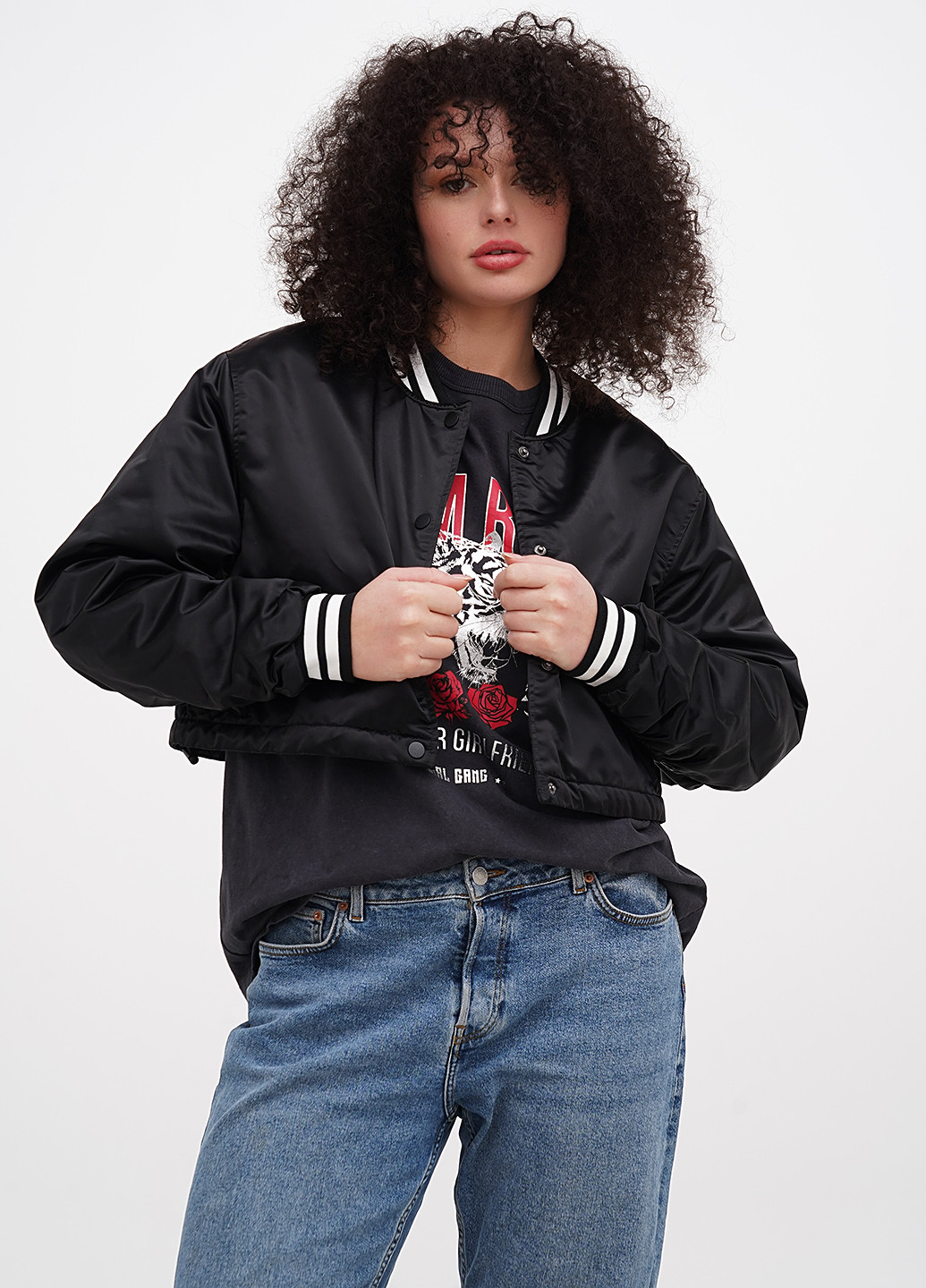 Чорна демісезонна куртка House