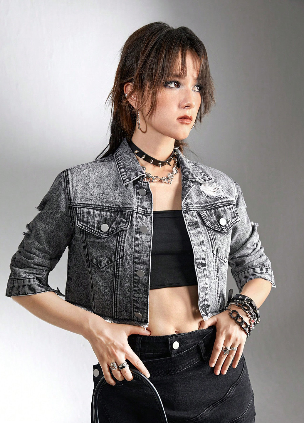 Серая демисезонная куртка SHEIN