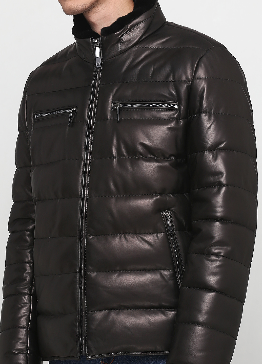 Черная зимняя куртка Ermellino