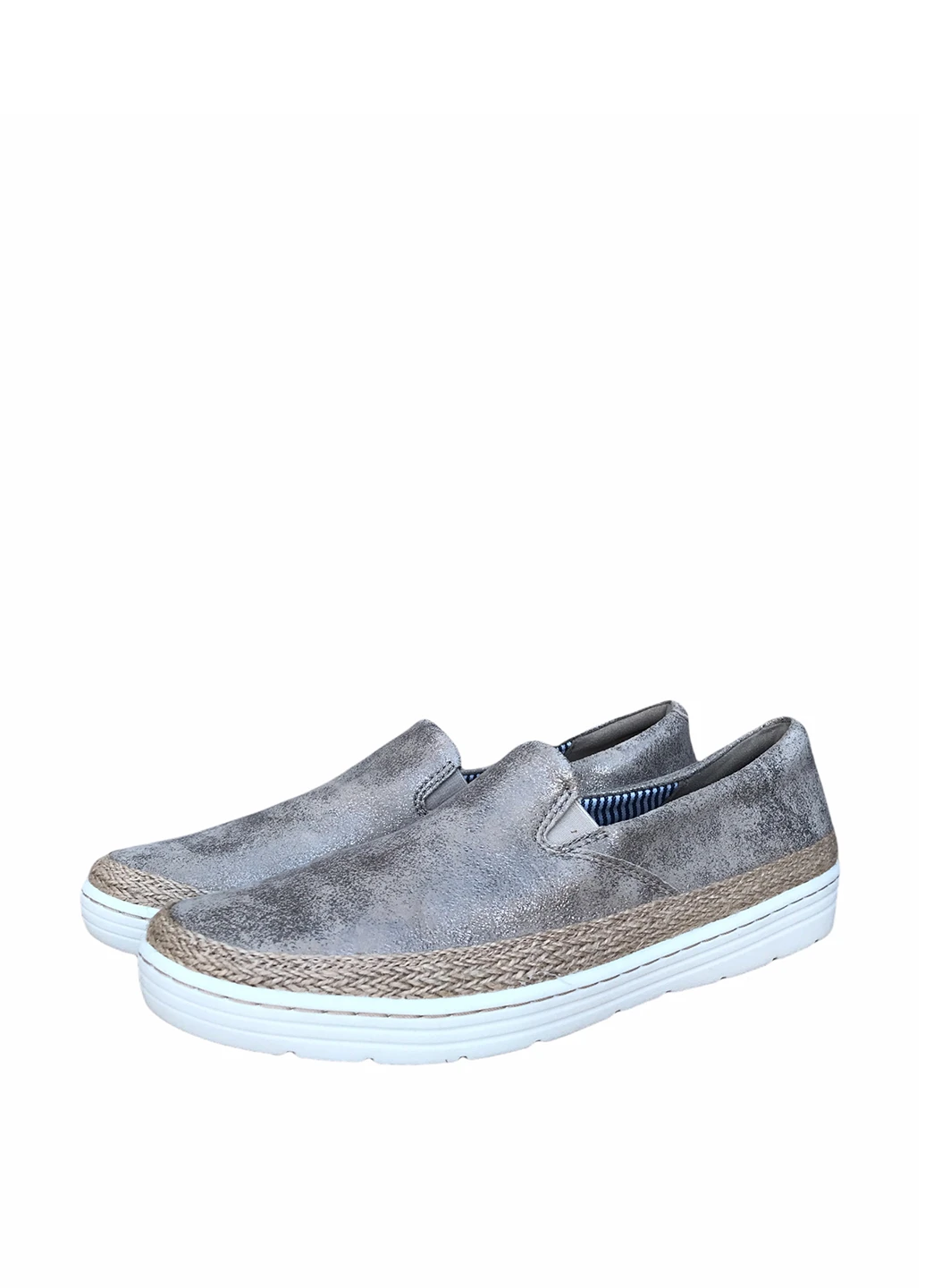 Серые слипоны Clarks с белой подошвой однотонные
