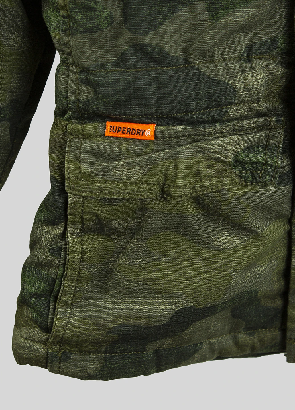 Оливковая (хаки) демисезонная куртка Superdry
