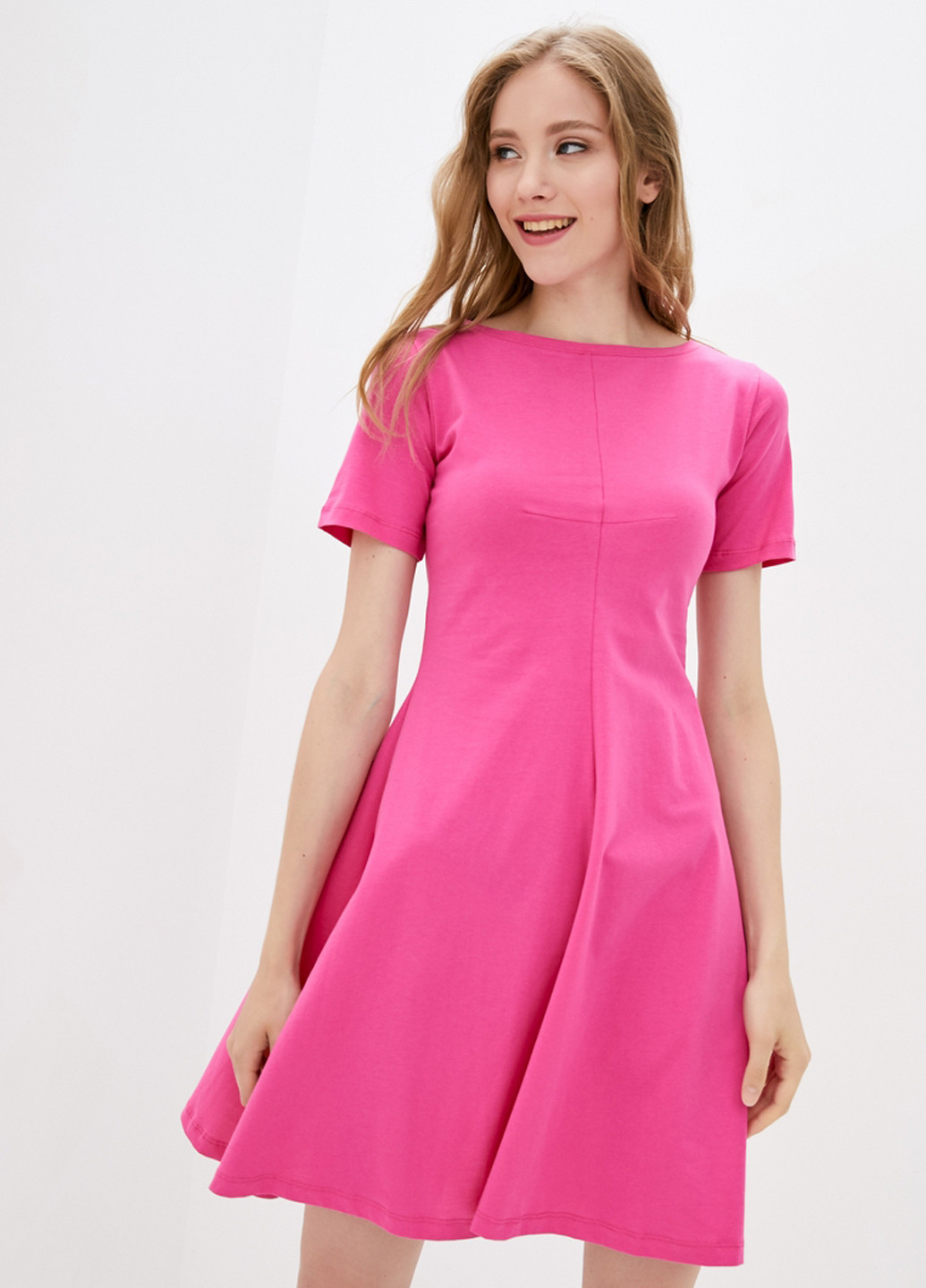 Фуксиновое (цвета Фуксия) кэжуал платье клеш Promin однотонное