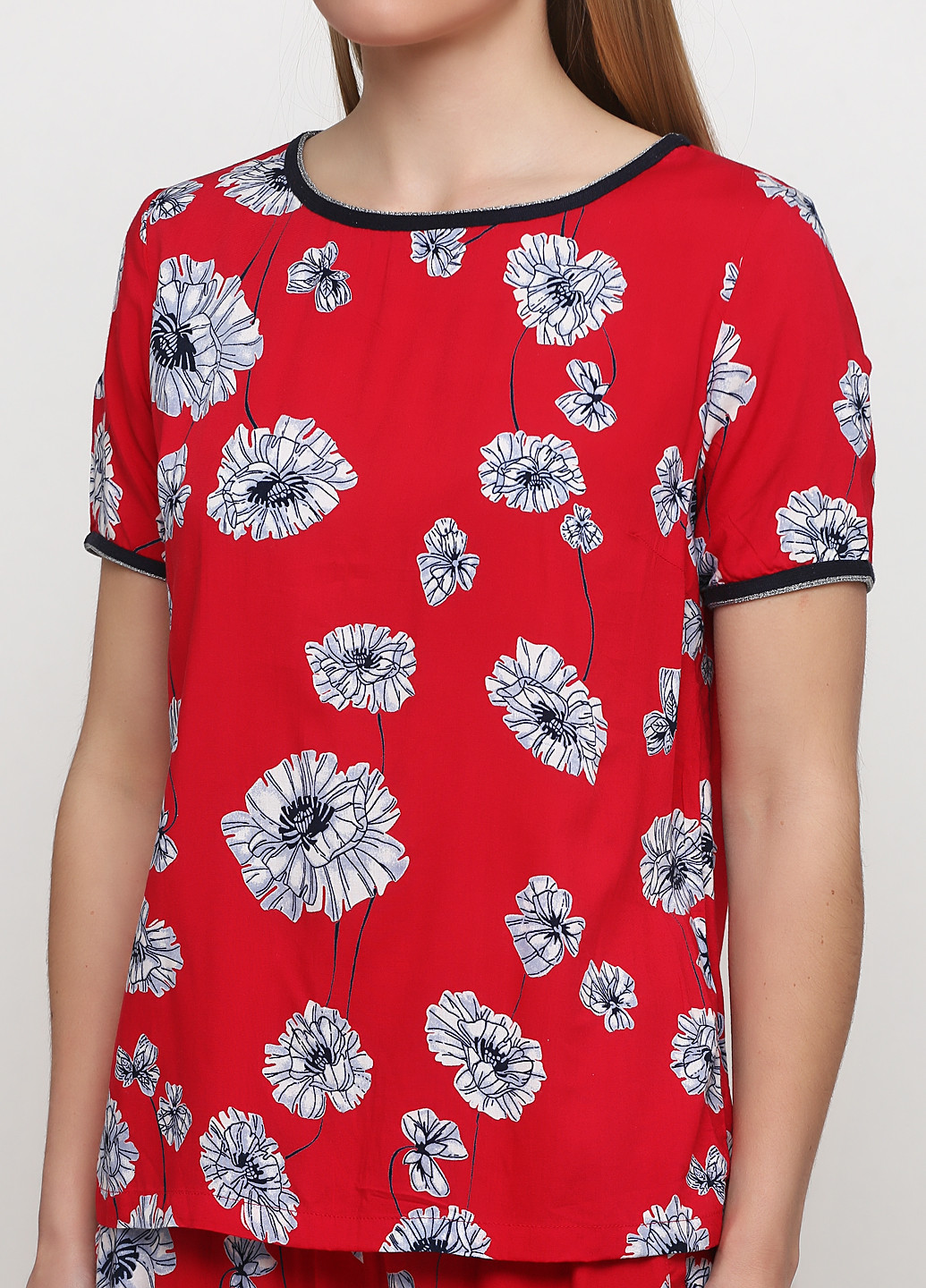 Костюм (блуза, капрі) BRANDTEX COPENHAGEN брючний квітковий червоний кежуал віскоза