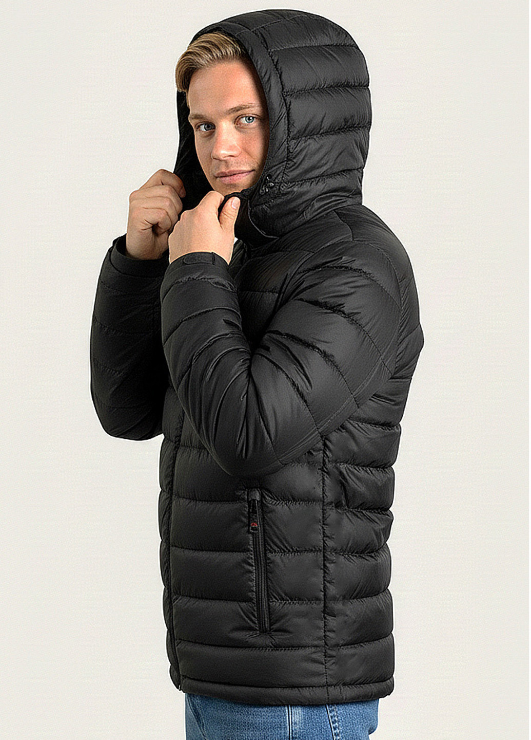 Чорна демісезонна куртка Sun's House