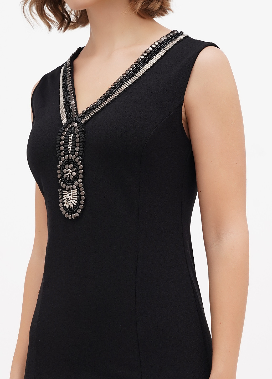 Черное кэжуал платье силуэтная Sassofono однотонное