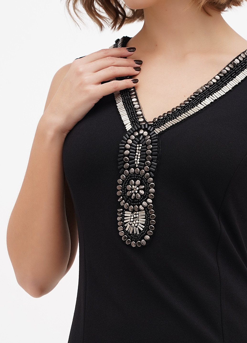 Черное кэжуал платье силуэтная Sassofono однотонное