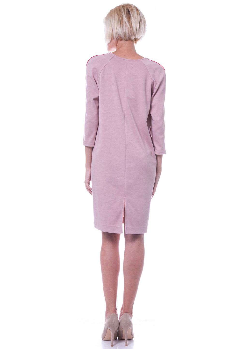 Светло-розовое кэжуал платье Evercode однотонное