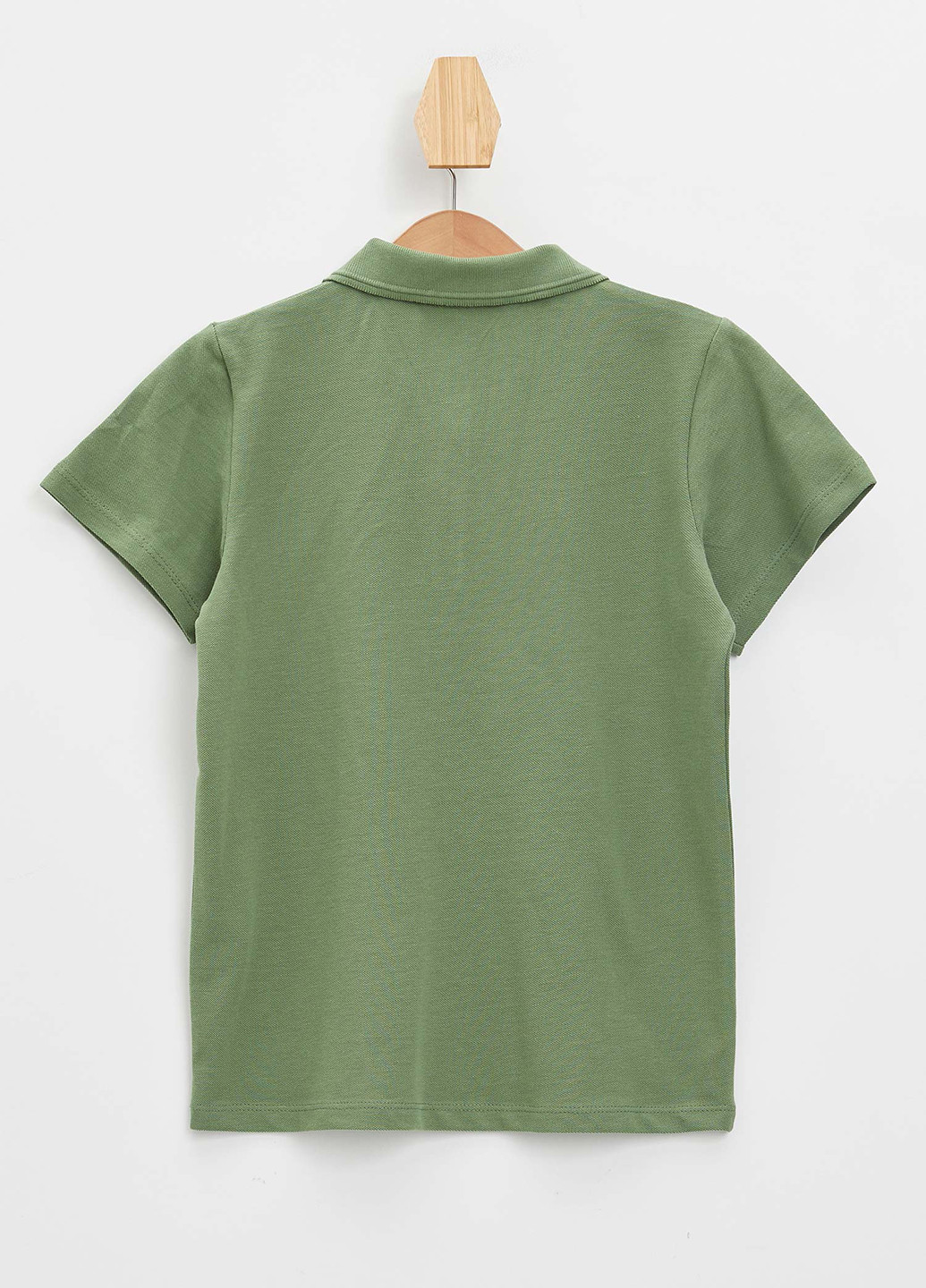 Светло-зеленая детская футболка-поло для мальчика DeFacto