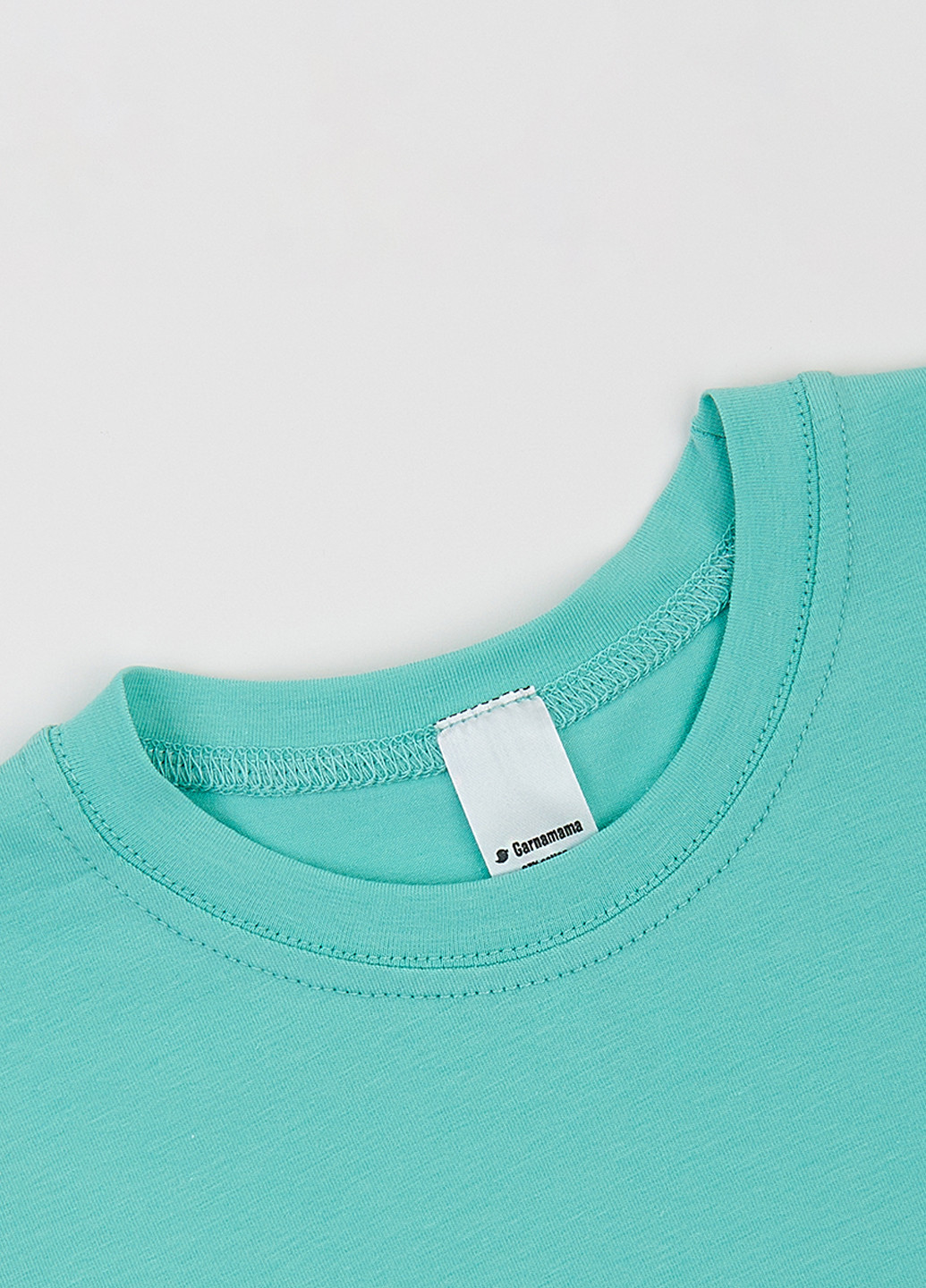 Зеленая летняя футболка Garnamama