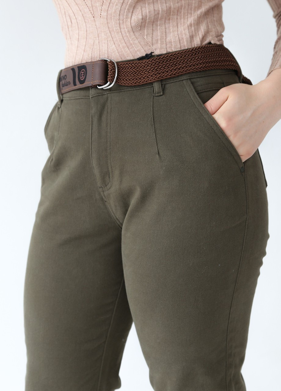 Зеленые кэжуал демисезонные брюки Estensivo