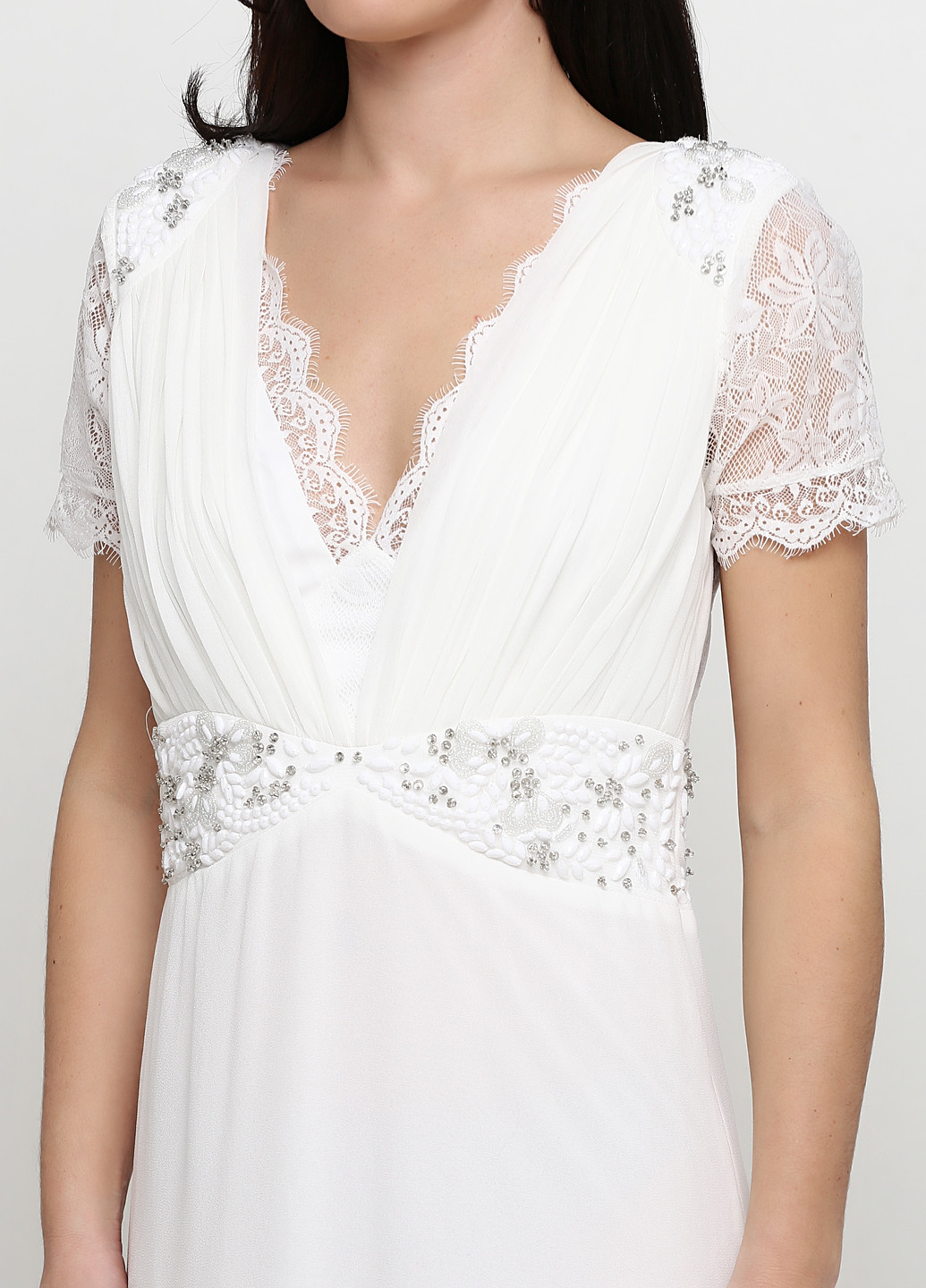 Белое вечернее платье Amelia Rose однотонное