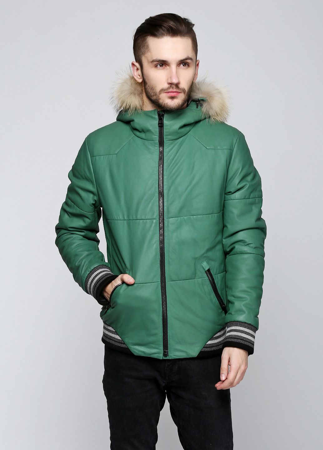 Зеленая демисезонная куртка кожаная Miletos