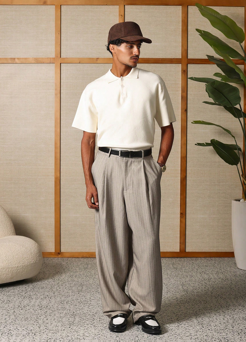 Бежевые классические, кэжуал демисезонные прямые брюки SHEIN