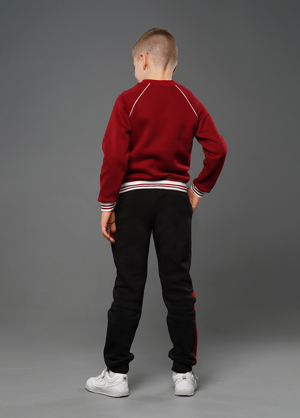 Sinthia свитшот надпись бордовый casual надпись бордовый кэжуал