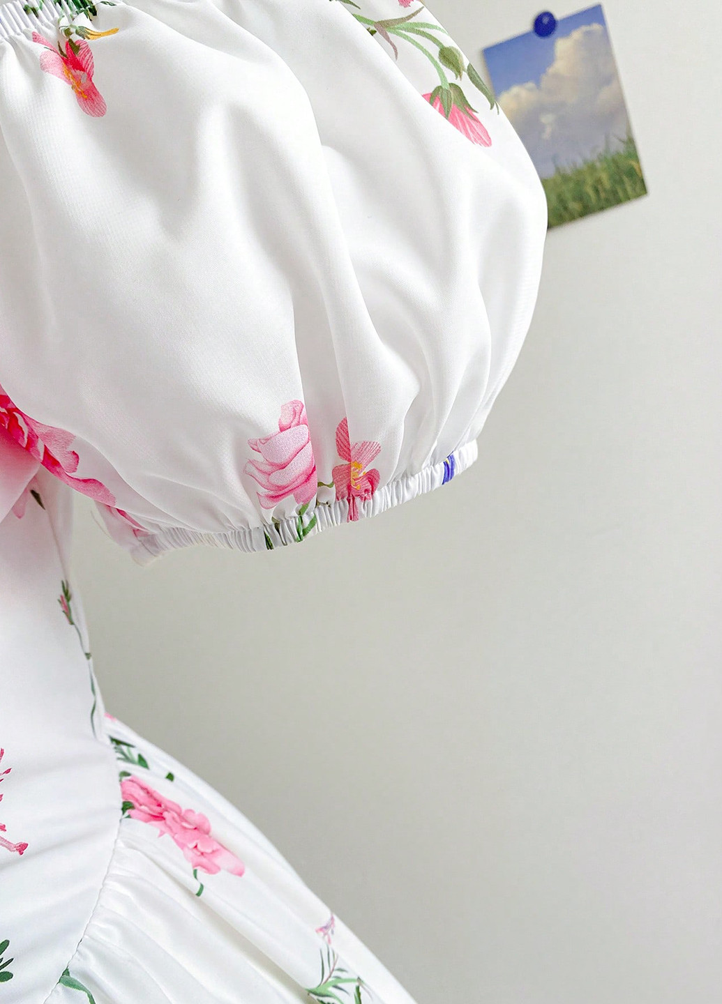 Белое кэжуал платье а-силуэт SHEIN с цветочным принтом