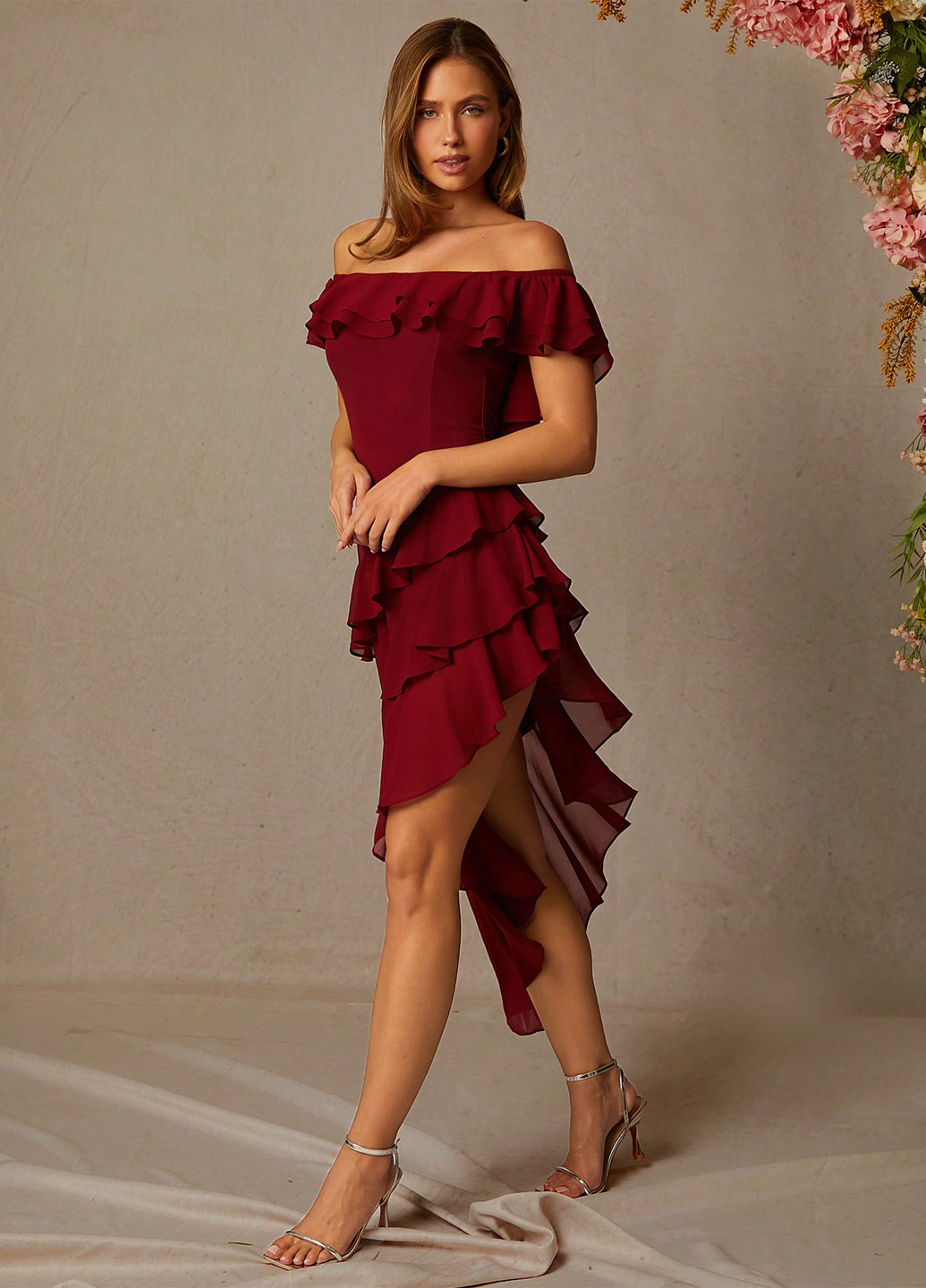 Бордова вечірня сукня з відкритою спиною SHEIN однотонна