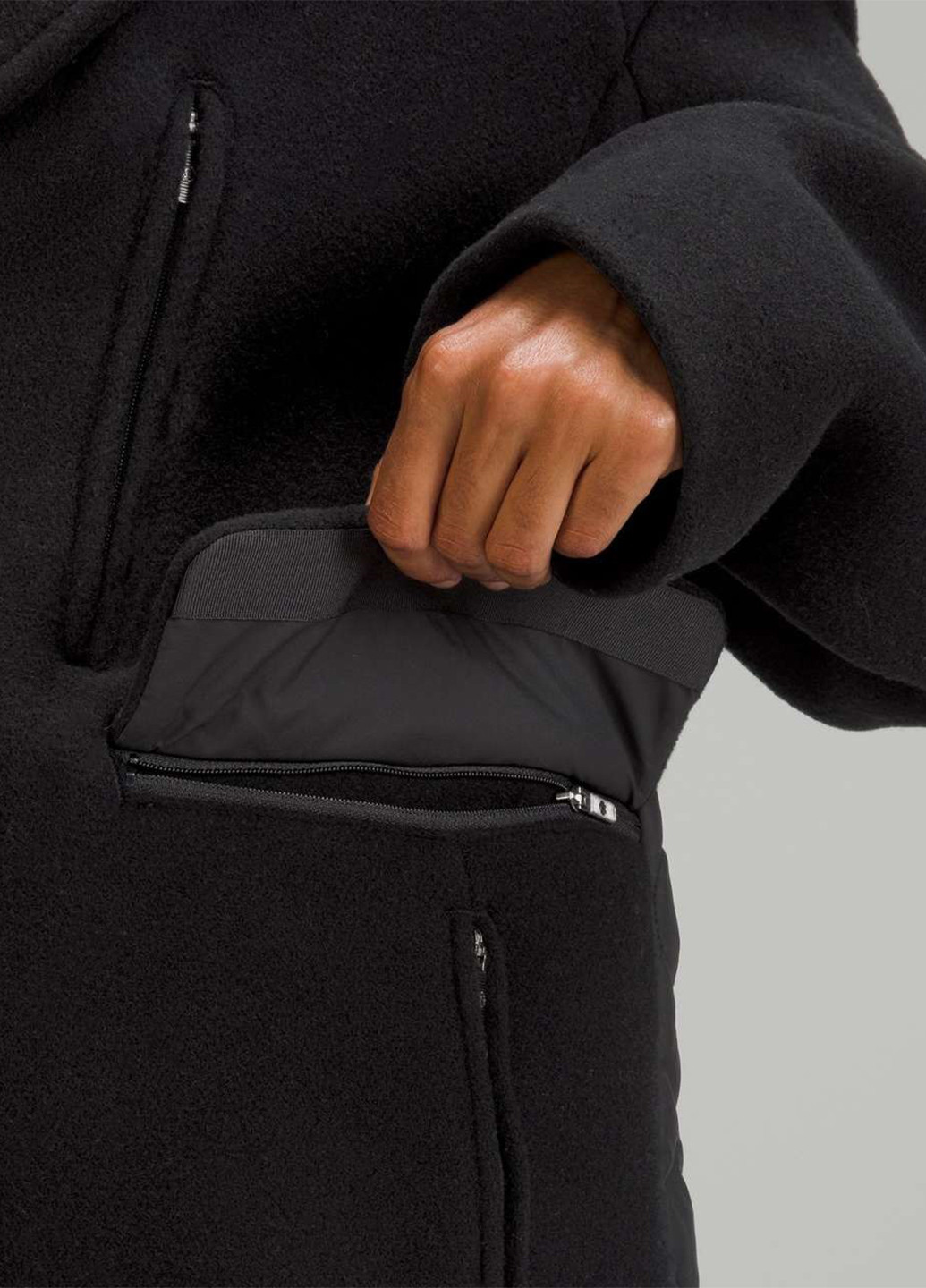 Черное демисезонное Пальто однобортное Lululemon Athletica