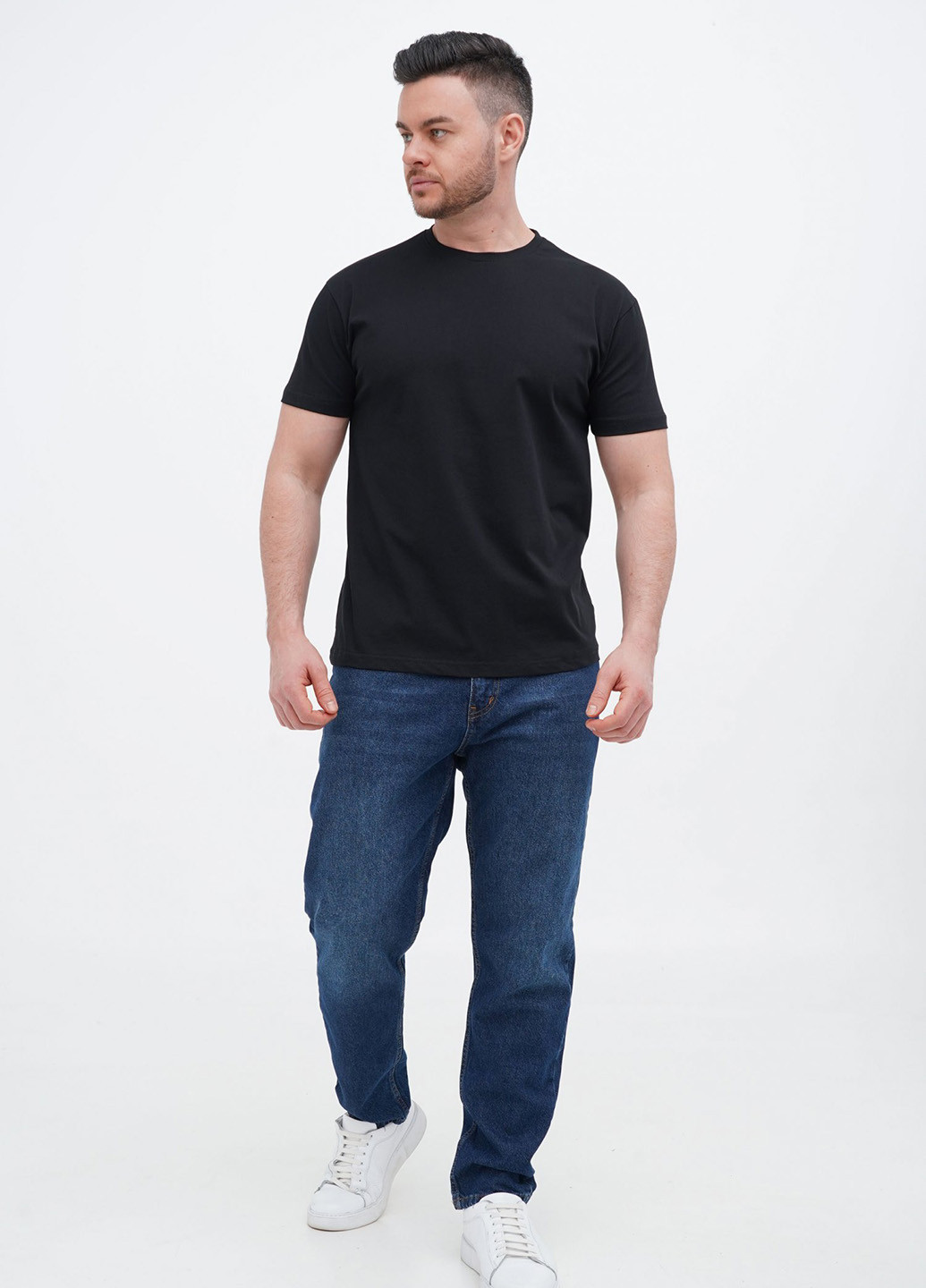 Черная футболка Trend Collection