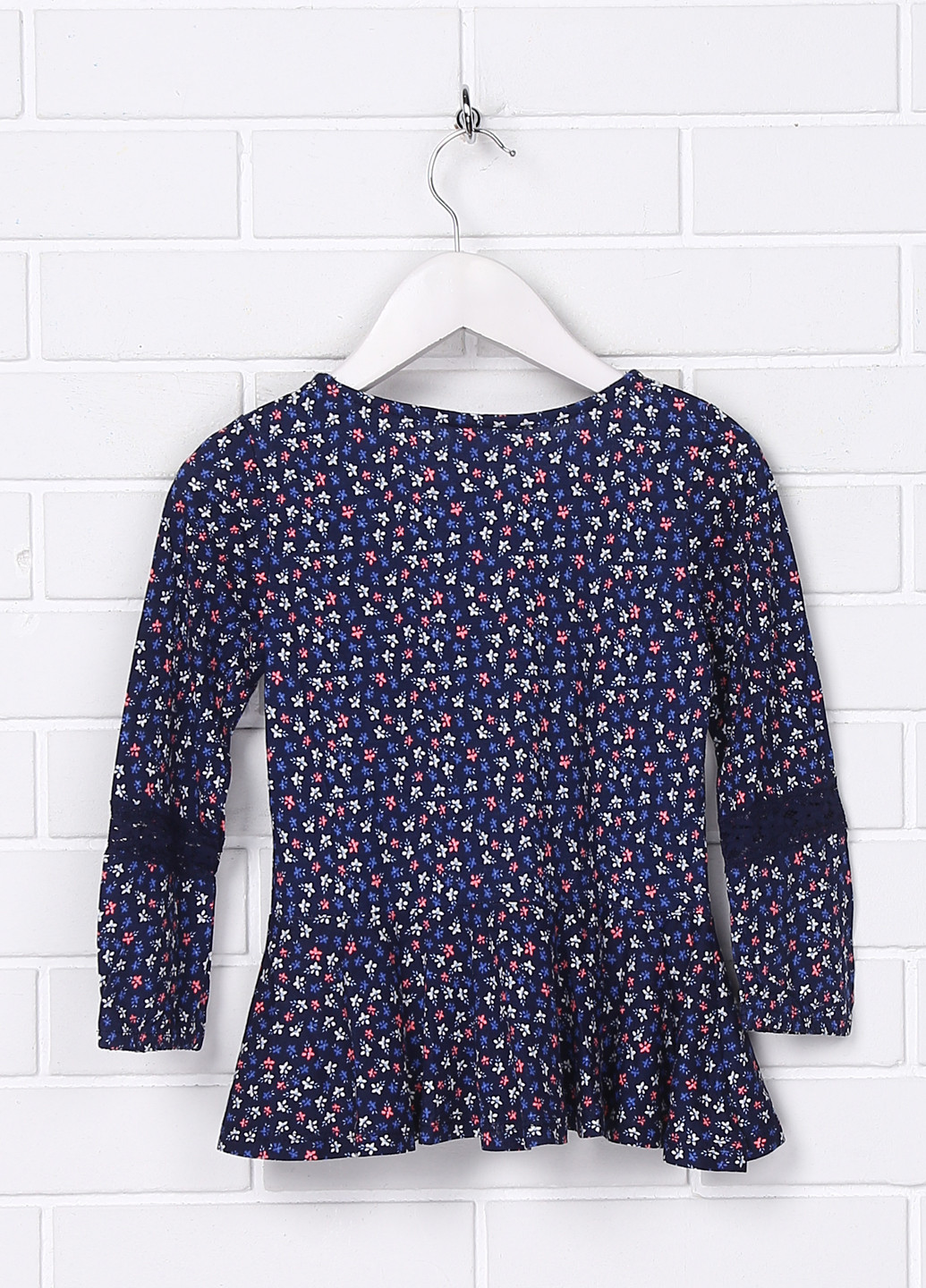 Темно-синяя цветочной расцветки блузка с длинным рукавом Topolino летняя
