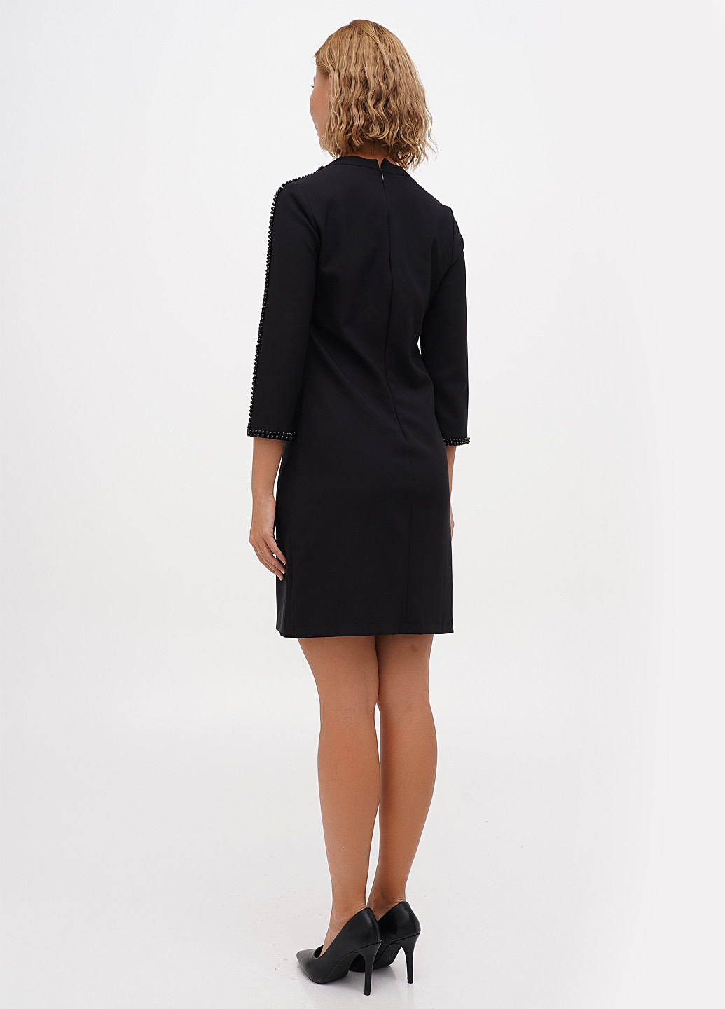 Чорна кежуал сукня Sassofono однотонна