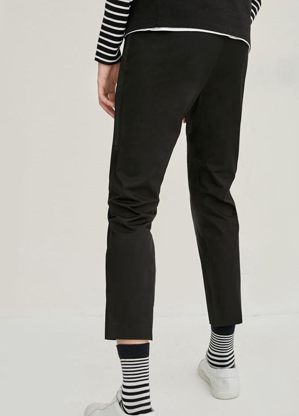 Черные кэжуал демисезонные зауженные, укороченные брюки Jack & Jones
