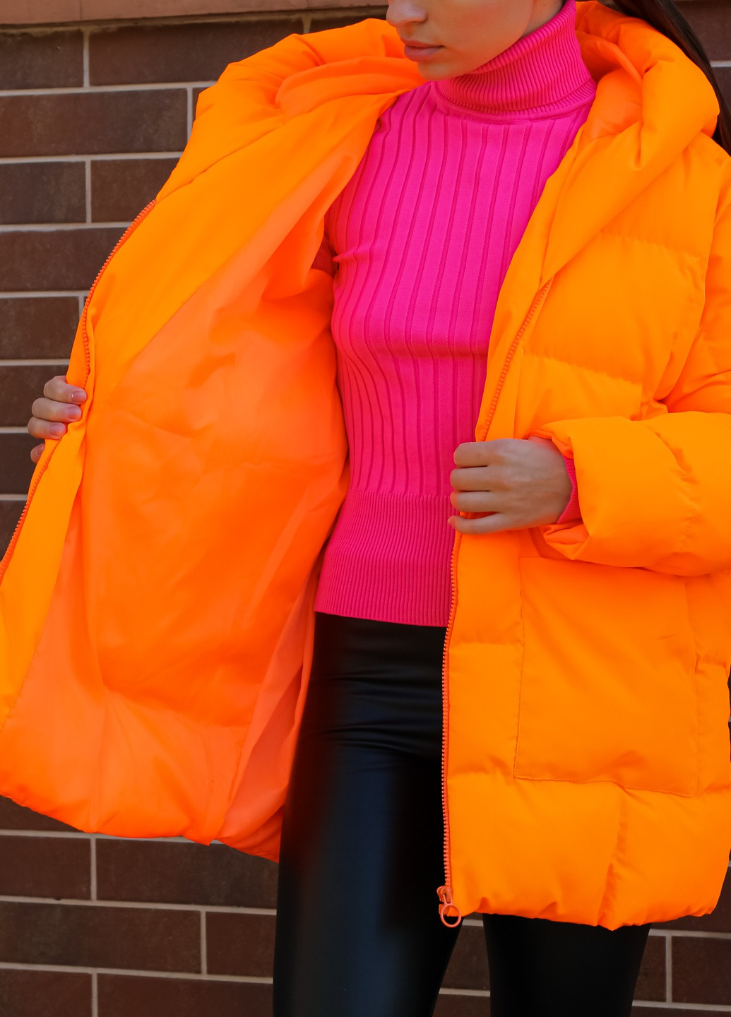 Помаранчева демісезонна куртка жіноча помаранчева Avrile