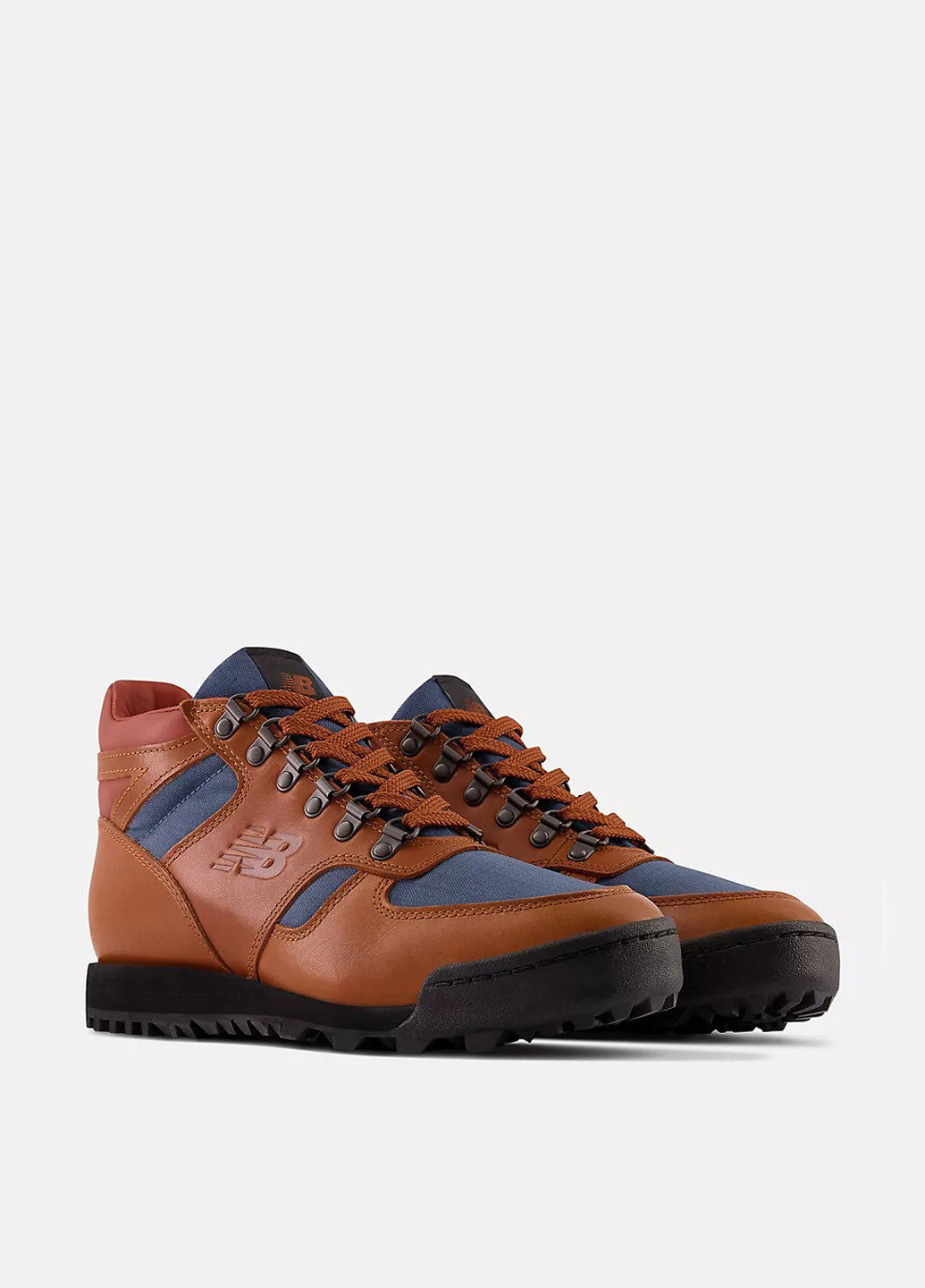 Осенние ботинки New Balance с тиснением тканевые