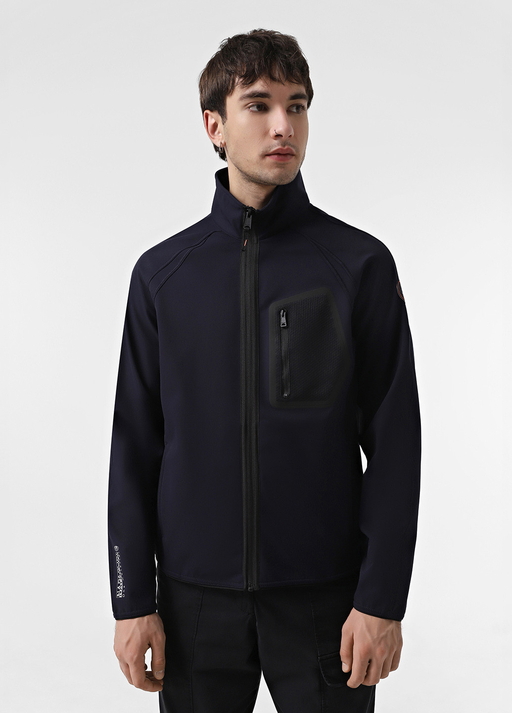 Темно-синяя демисезонная ветровка Napapijri