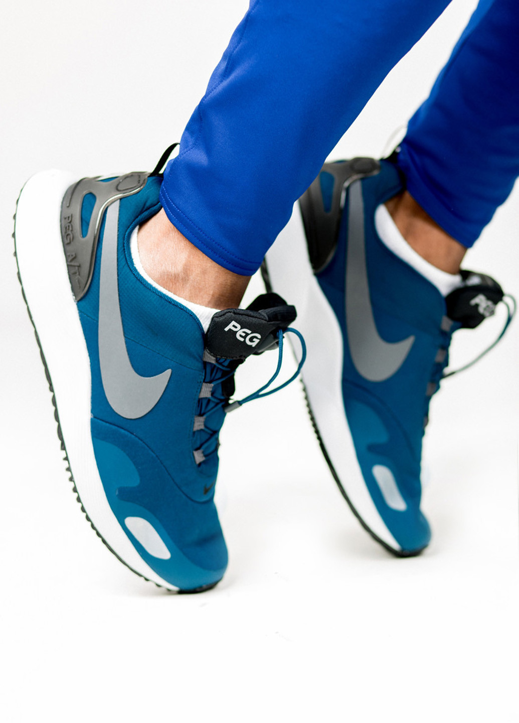 Лазурні Осінні кросівки Nike