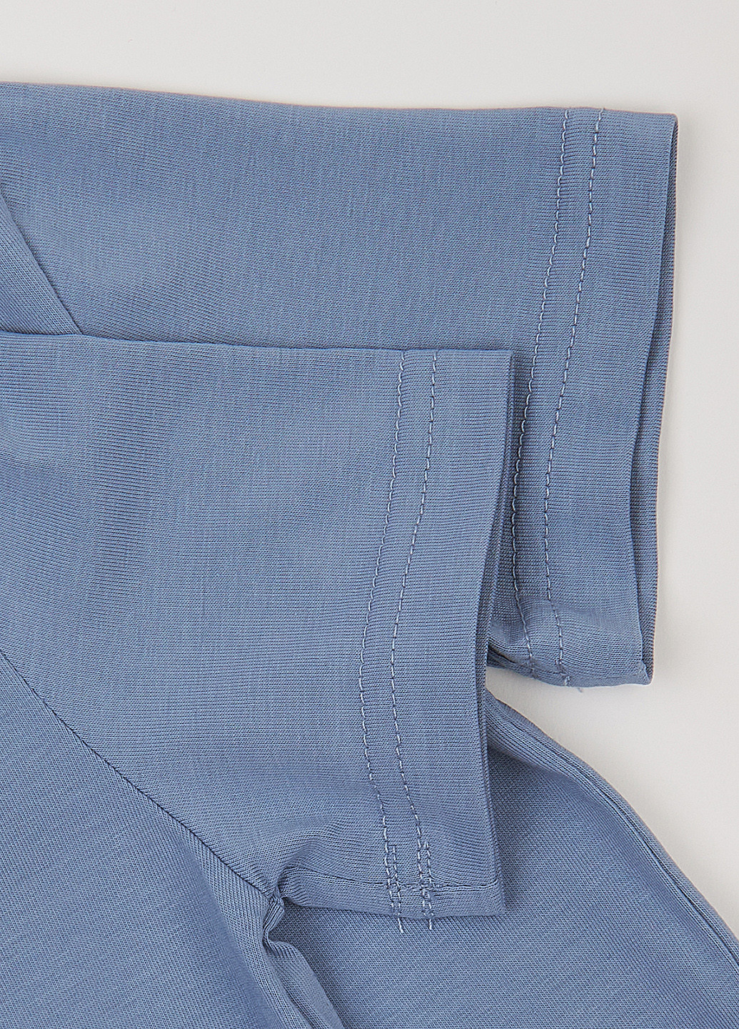 Блакитна демісезонна футболка Garnamama