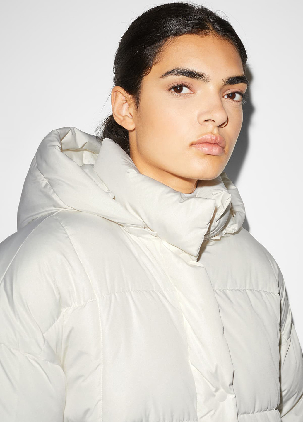 Молочна зимня куртка C&A