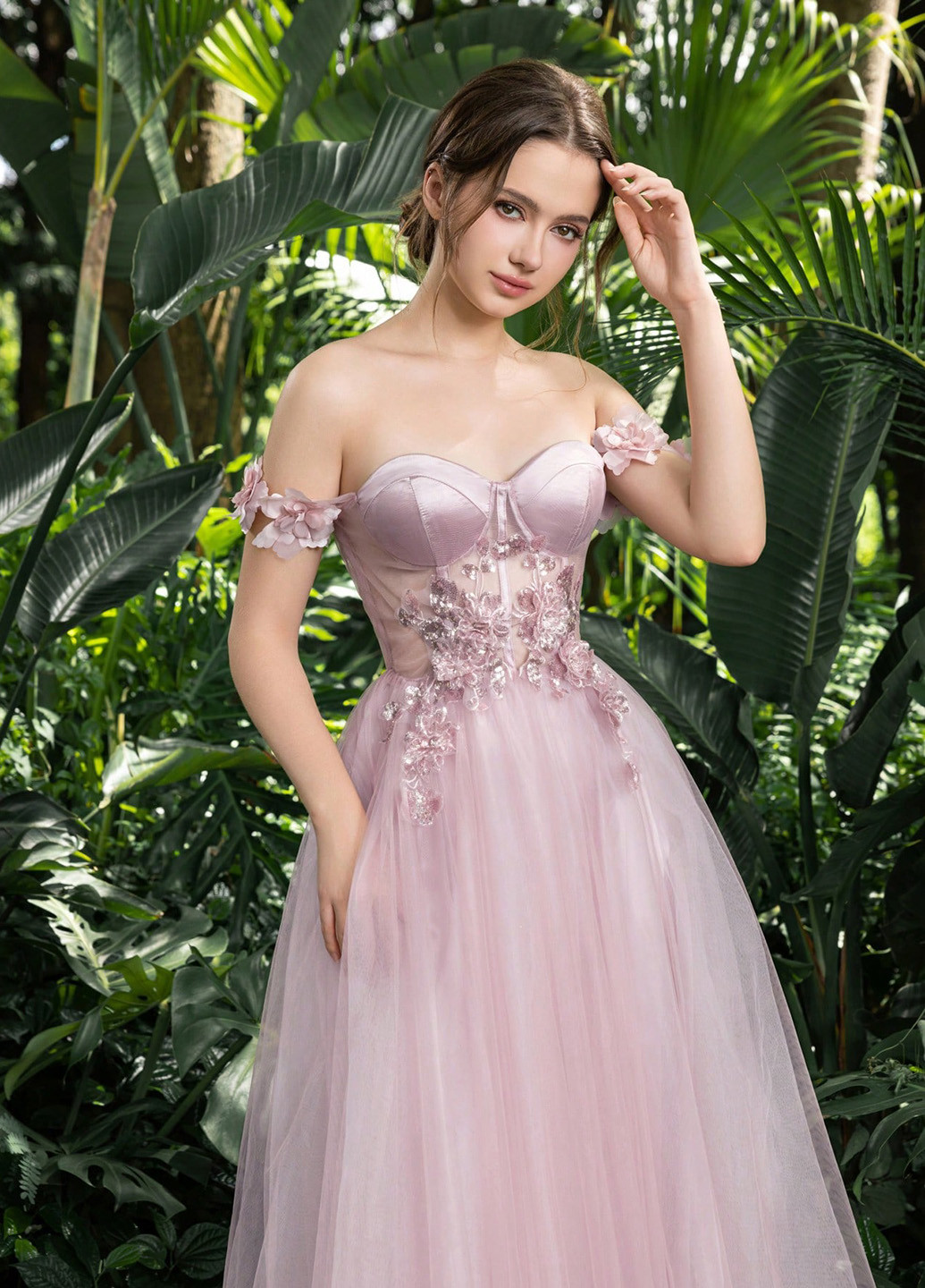 Светло-розовое праздничный, вечернее платье а-силуэт, с корсетом, с открытой спиной SHEIN однотонное