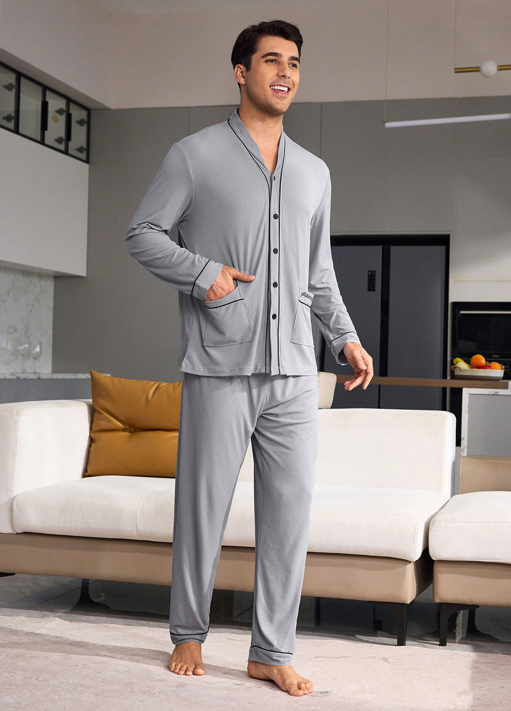 Серый демисезонный костюм (кофта, брюки) SHEIN