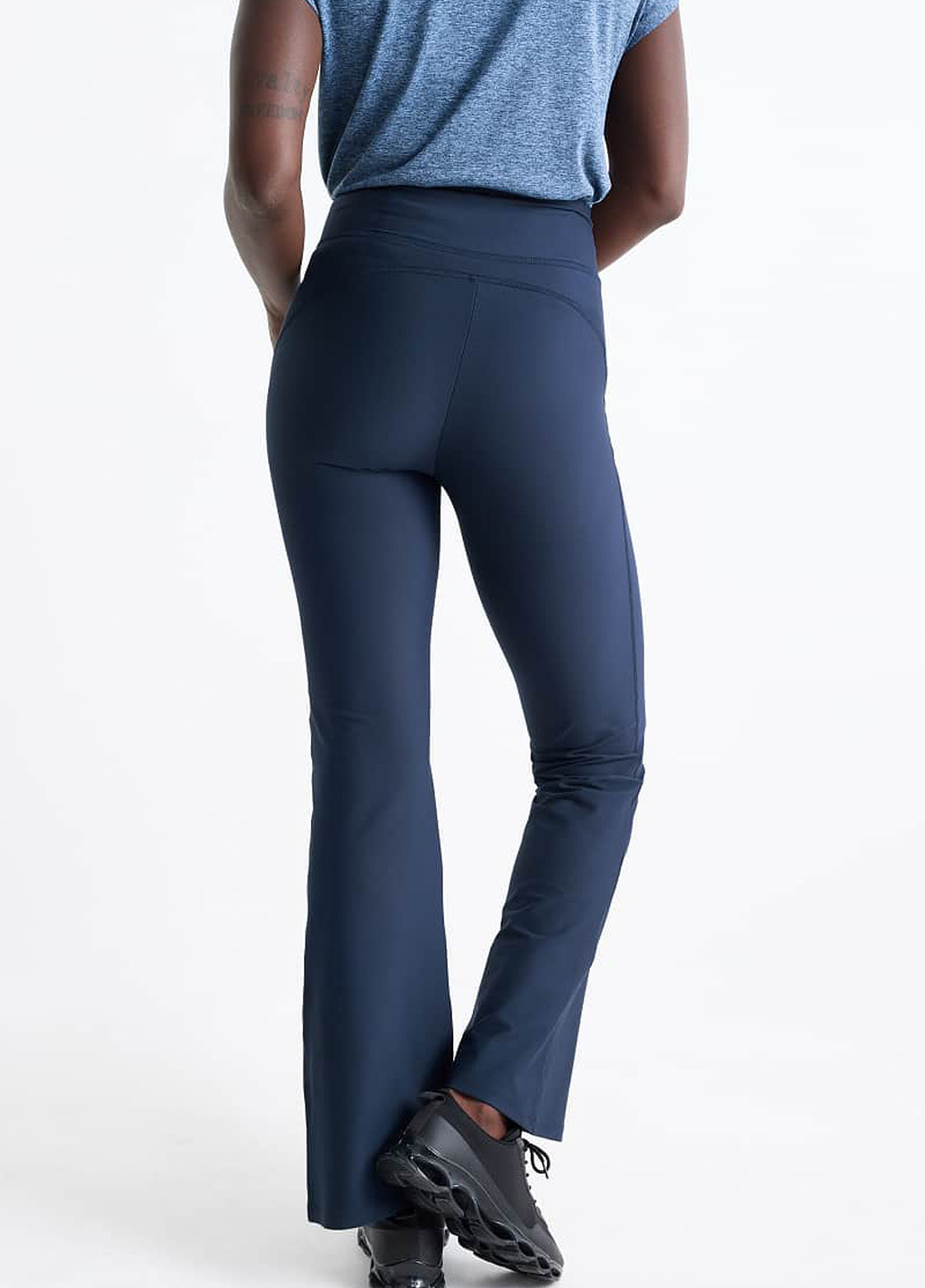 Темно-синие демисезонные клеш брюки C&A